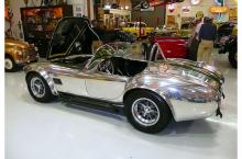 shop tour pictorial by "Pro Photo Photography", and Brian from San Jose