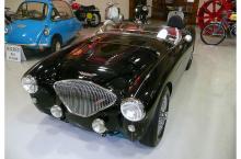 shop tour pictorial by "Pro Photo Photography", and Brian from San Jose