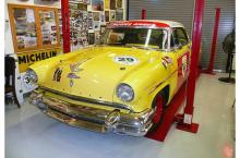 shop tour pictorial by "Pro Photo Photography", and Brian from San Jose