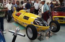 shop tour pictorial by "Pro Photo Photography", and Brian from San Jose